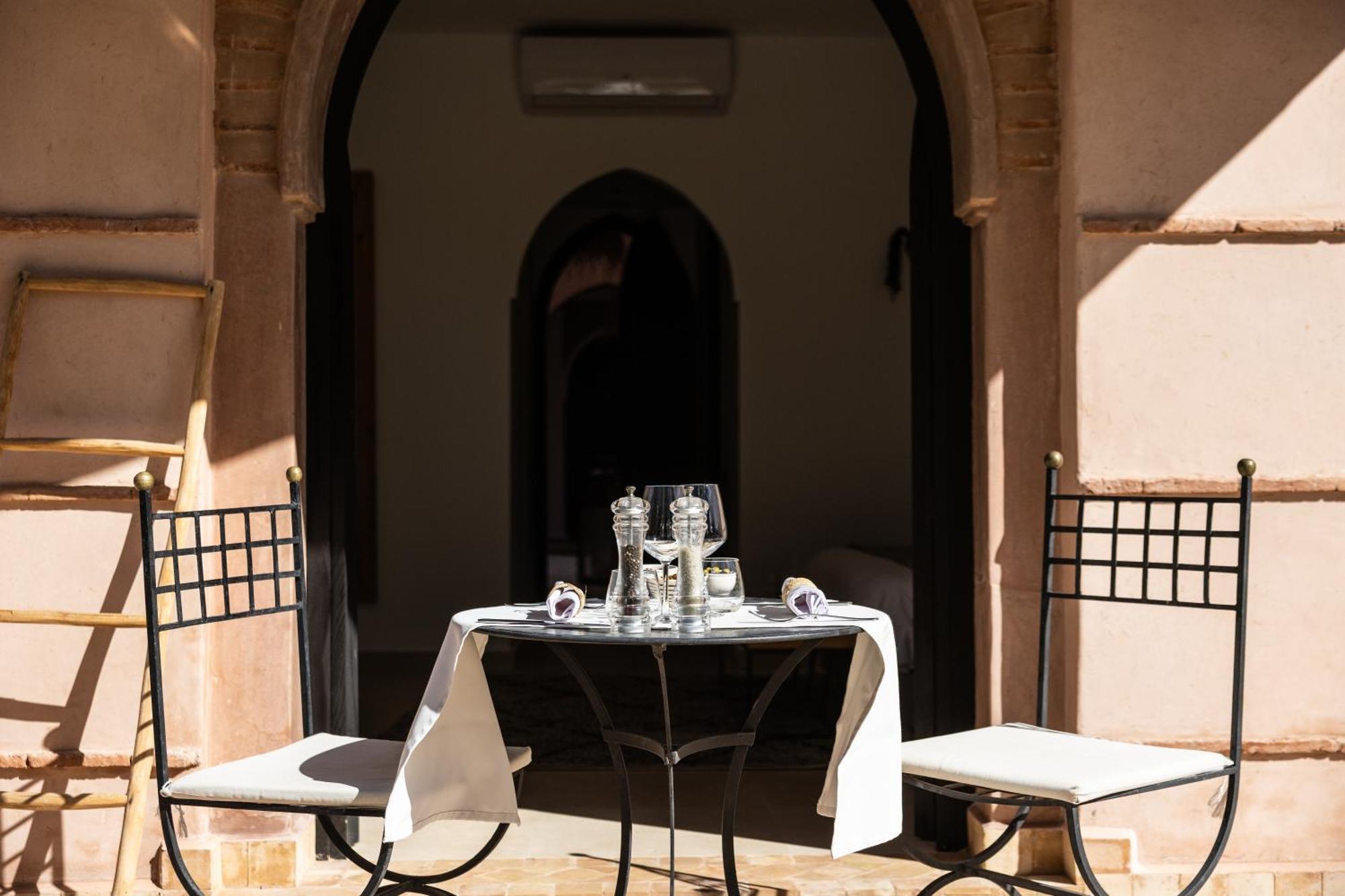 Al Assala Palmeraie Villa *