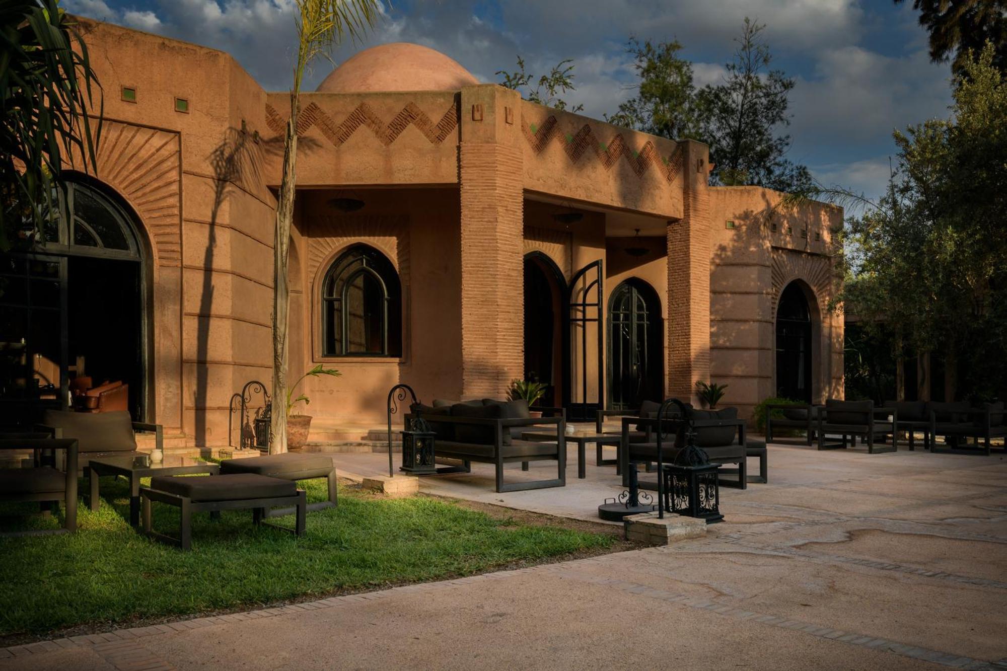 Al Assala Palmeraie Villa *